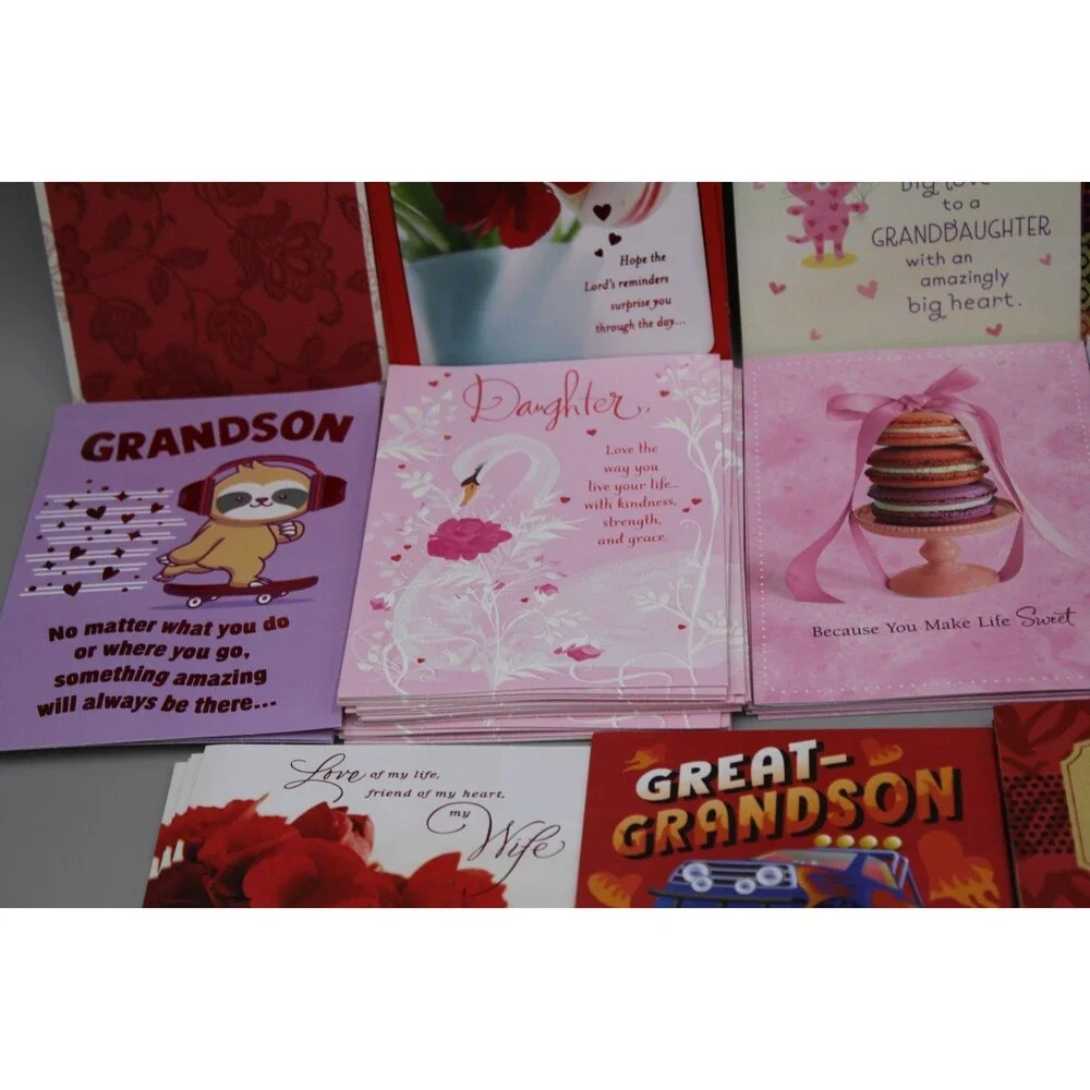 Lot of 97 Hallmark Valentine's Day Cards 1/Envelopes Retail Sale New FANCY Lot 1
